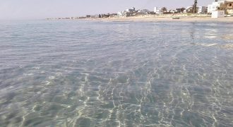 منزل مؤثث ، يبعد 🔹1 دقيقة مشي🔹 عن البحر ، في قصور الساف في ولاية المهدية
